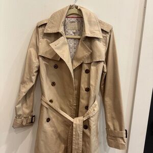 Banana Republic jacket rain coat tan